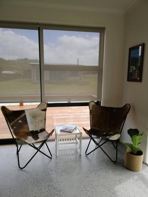 Purangi Beachhouse - 2 Bedroom Cooks Beach Ngoại thất bức ảnh