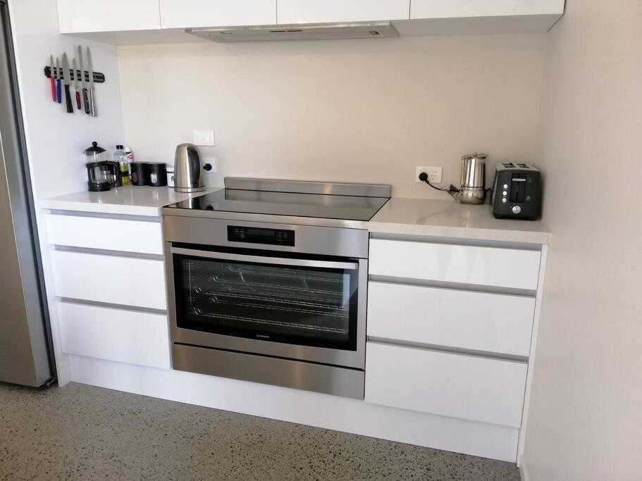 Purangi Beachhouse - 2 Bedroom Cooks Beach Ngoại thất bức ảnh